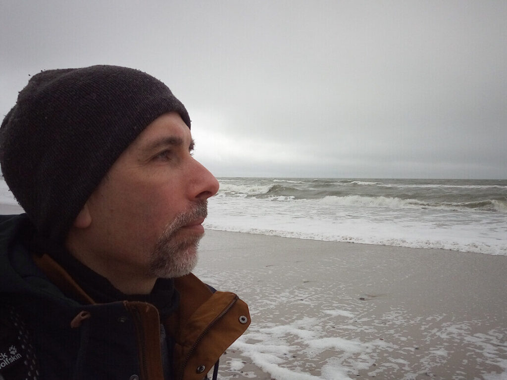 Volker Schwolow am Meer.